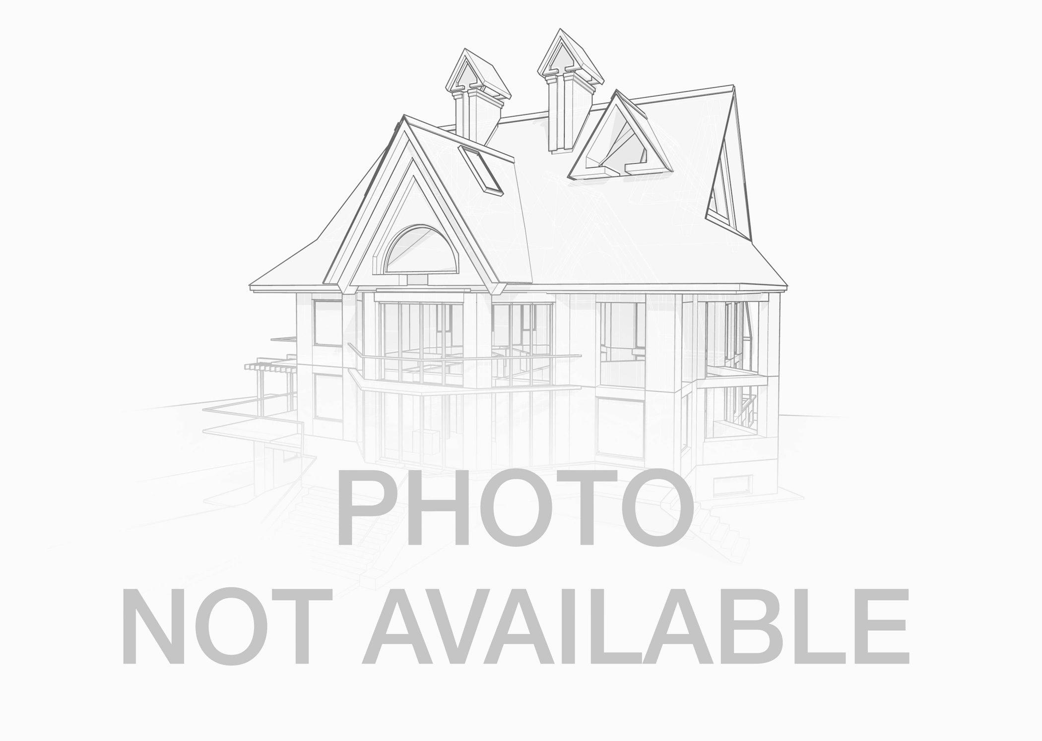 1404 Chelsea Lane 